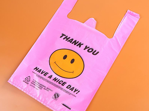 潍坊塑料包装袋对现在的工业和生活都有什么样的优点呢？