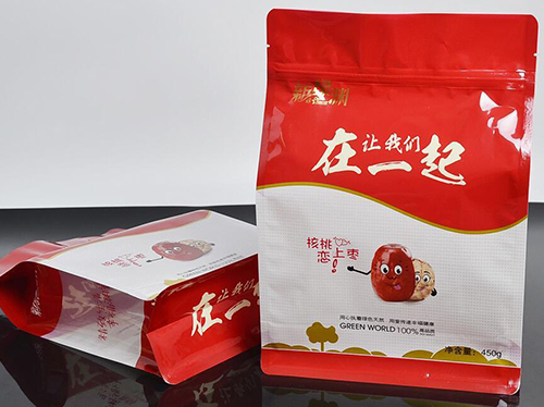 在定制潍坊青岛食品包装袋的过程中应该考虑哪些问题呢?
